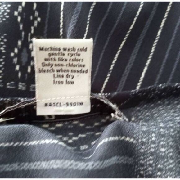 BASS COLD SHOULDER BLUE BLOUSE SZ.S EUC. - Picture 5 of 5